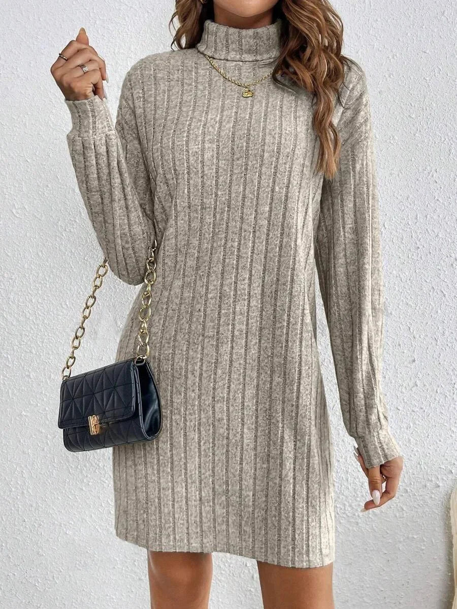 שמלת סריג נשים  בסגנון קז'ואל, עם צווארון פולו ושרוול ארוך-סילה